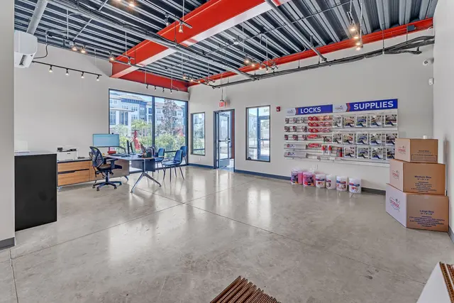 Storage facility amenity area in Orlando, FL